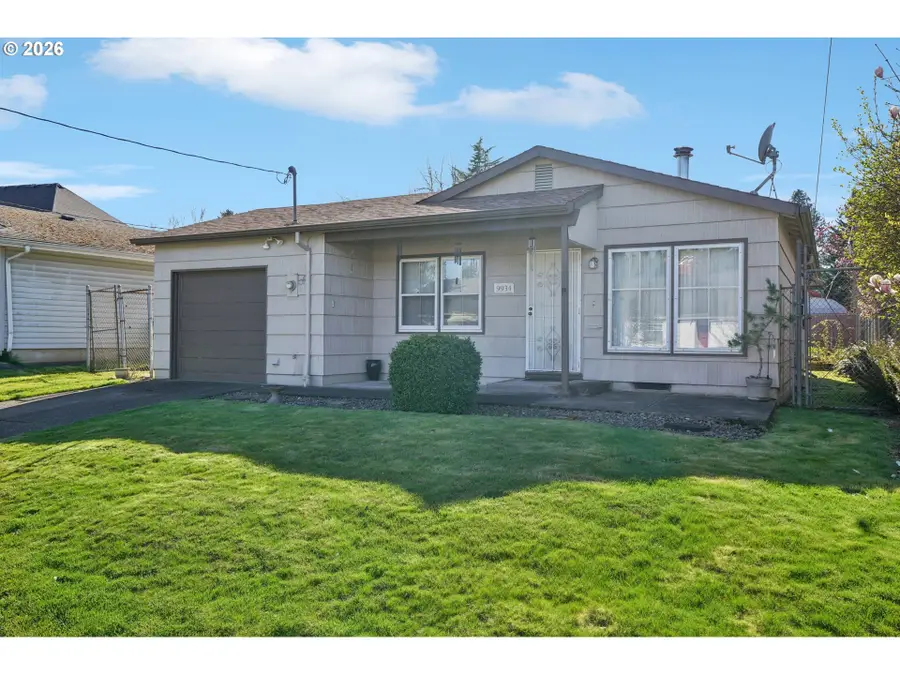 9934 N Central St, Portland, OR 97203 - #2