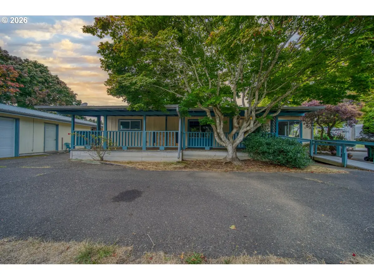 615 Tiara St, Lakeside, OR 97449 - #1