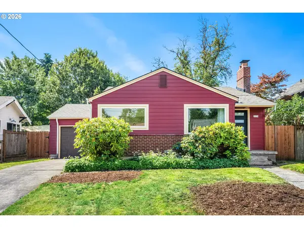 2034 NE Junior St, Portland, OR 97211
