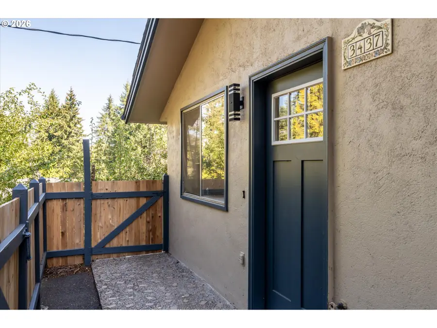 3437 Storey Blvd, Eugene, OR 97405 - #3