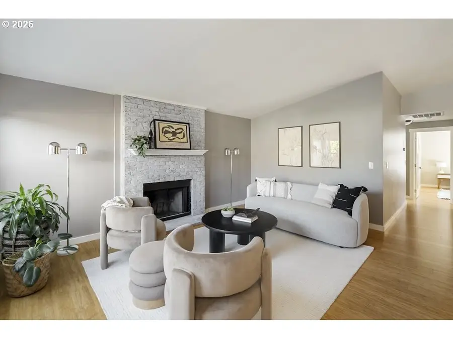 5110 NE Emerson Ct, Portland, OR 97218 - #3