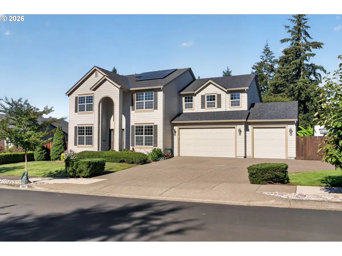 16431 Willamette Valley Dr, Oregon City, OR 97045 - #1