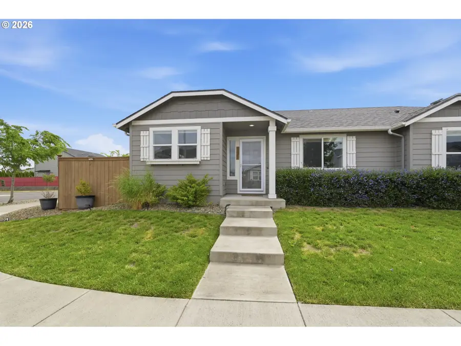 1371 Tirion Ave, Eugene, OR 97404 - #2