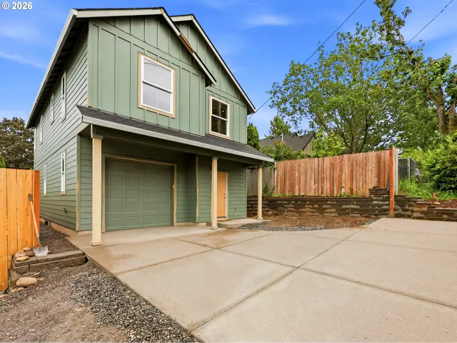 520 S Buxton St, Troutdale, OR 97060 - #2