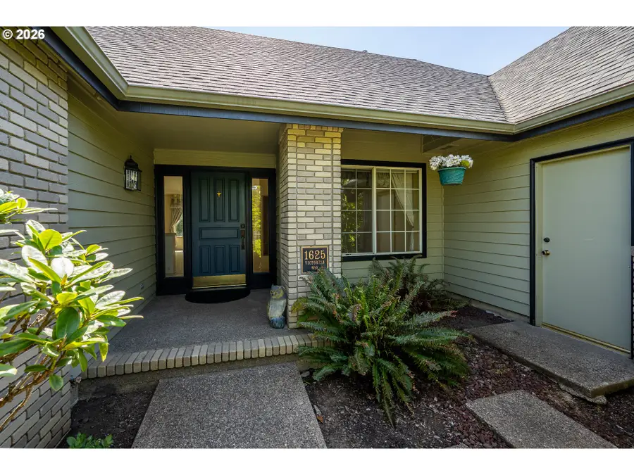 1625 Victorian Way, Eugene, OR 97401 - #2