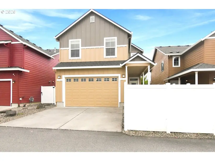 1210 SE 7th St, Battle Ground, WA 98604 - #2