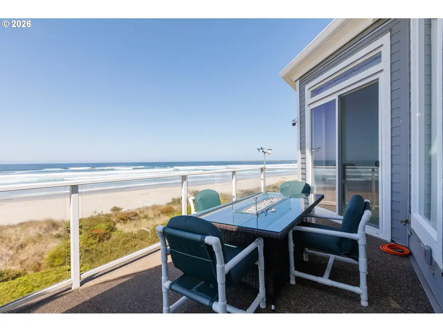 5754 SW Cupola Dr, South Beach, OR 97366 - #2