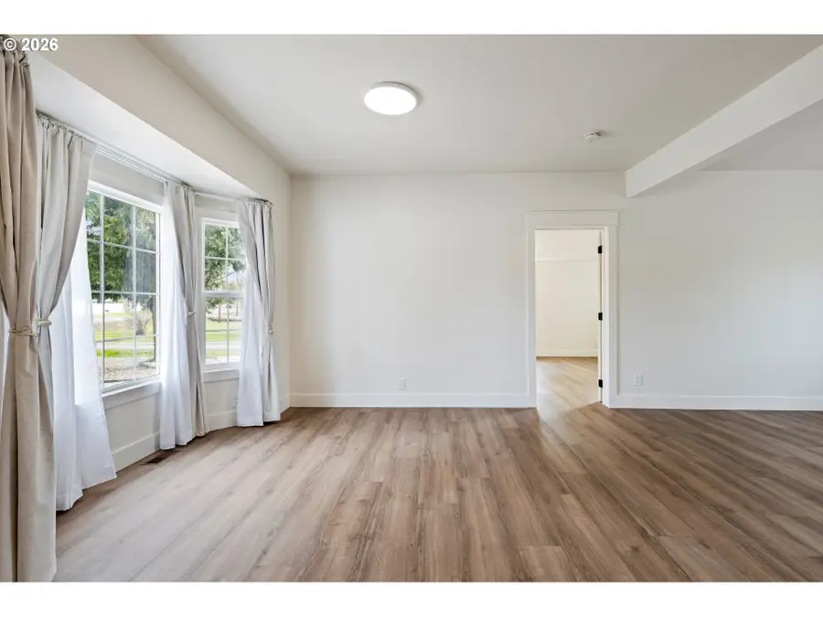 3730 Amber Ln, Roseburg, OR 97471 - #3