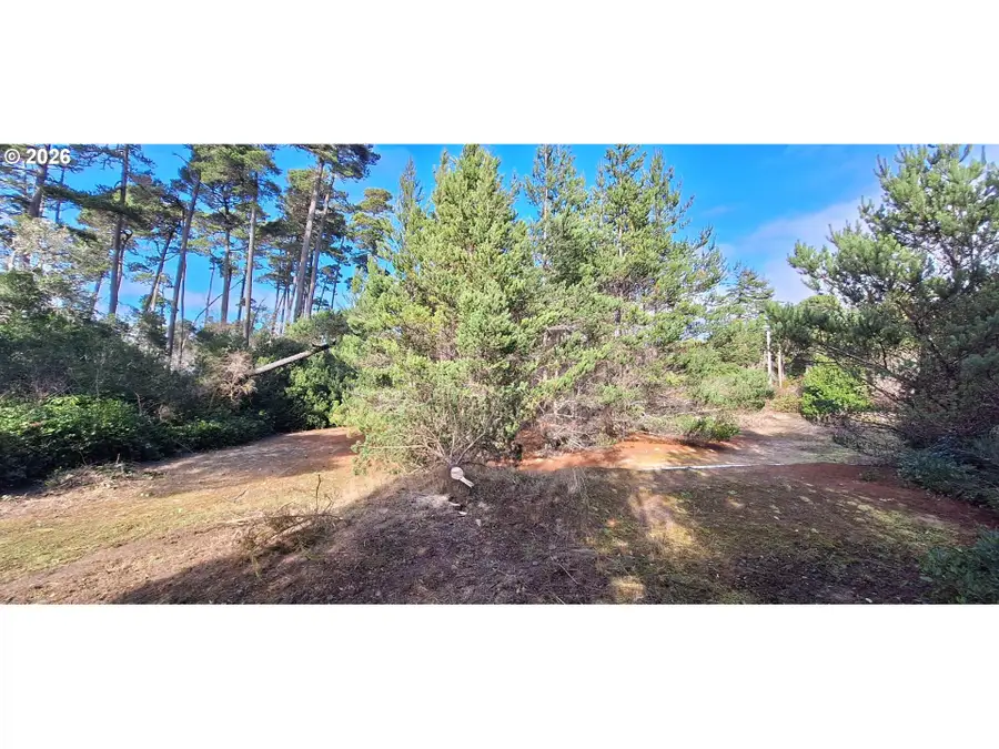 87977 Kelsie Way, Florence, OR 97439 - #2