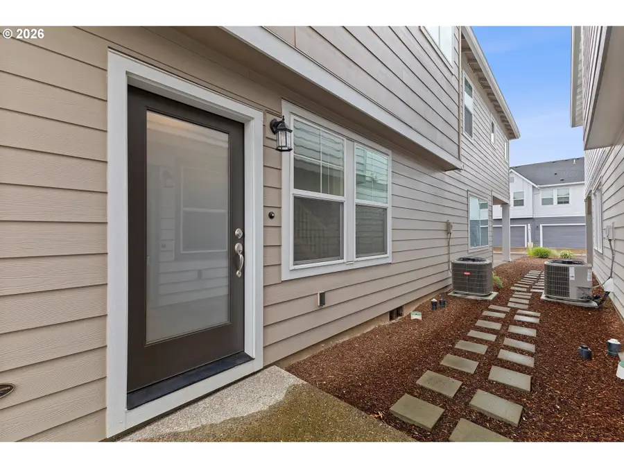 7016 SE Frasier Ln, Hillsboro, OR 97123 - #2