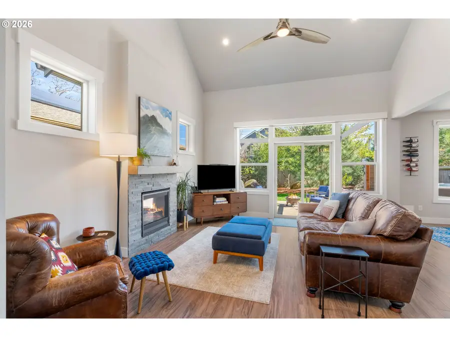 921 Goose Way, Dee, OR 97031 - #3