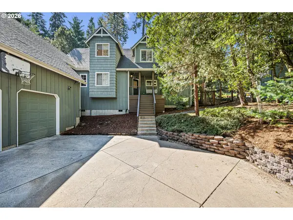 75 Marlboro Ln, Eugene, OR 97405