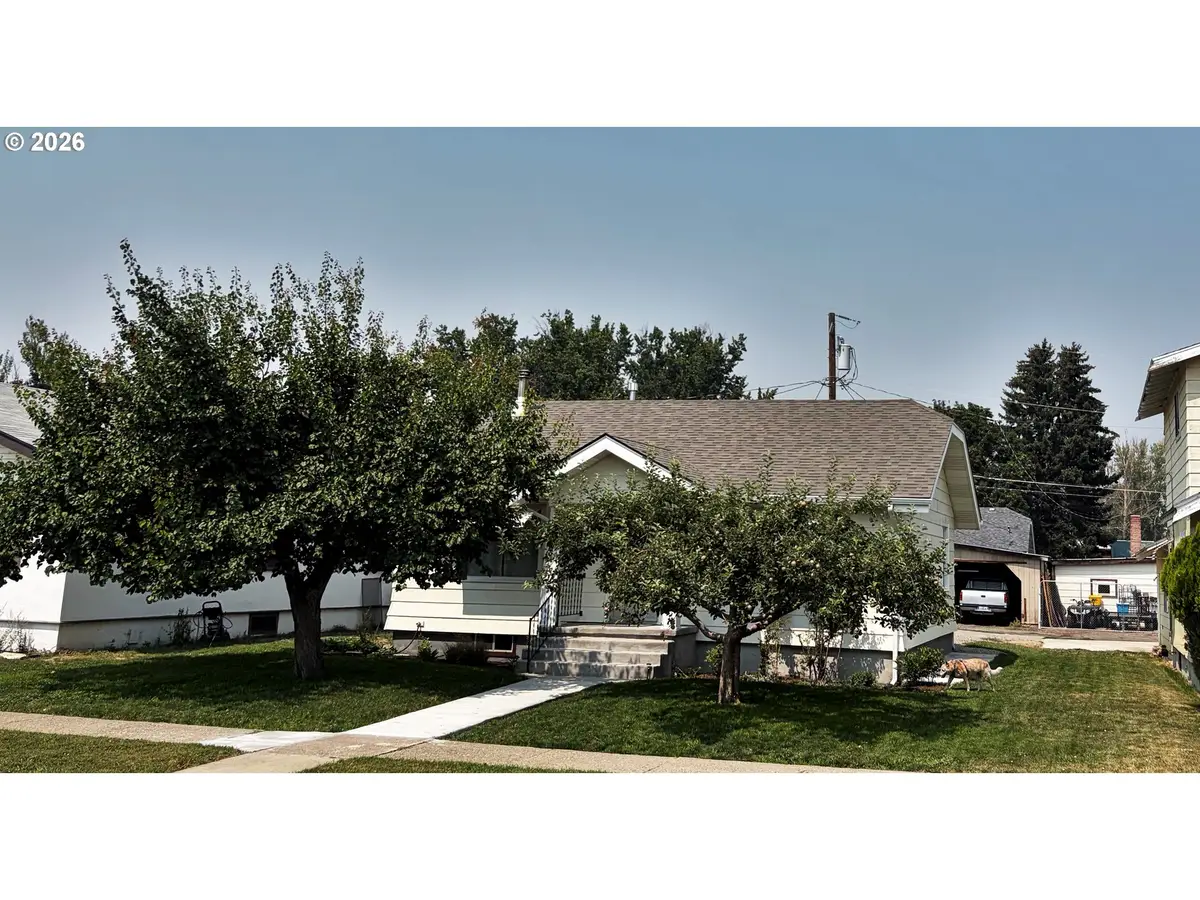 1930 Myrtle St, Baker City, OR 97814 - #1