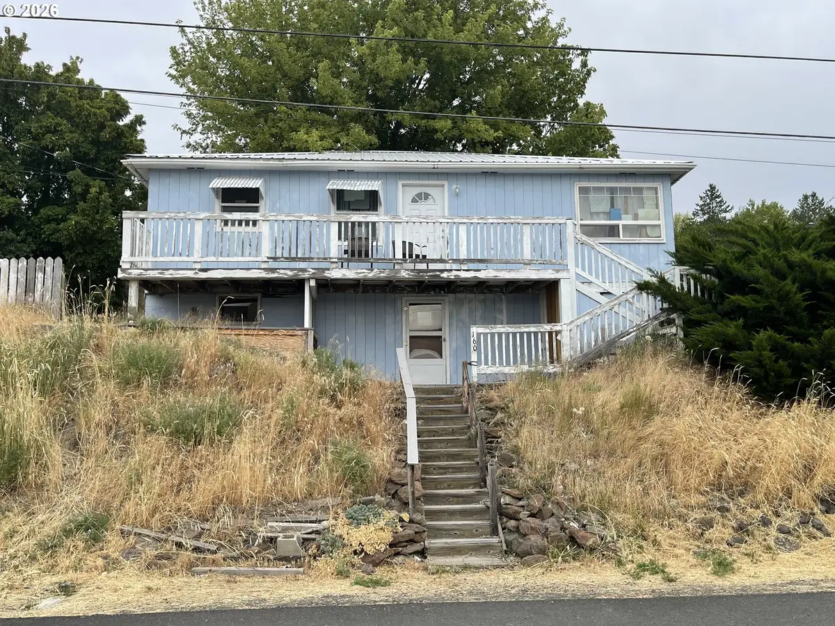 160 N Gilmore St, Heppner, OR 97836 - #1