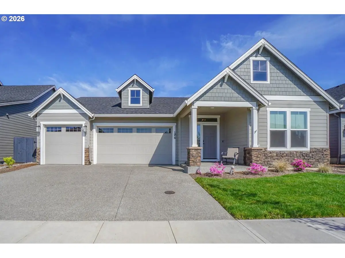 1016 N 44th Pl, Ridgefield, WA 98642 - #1