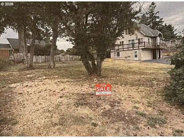 NE Johns Loop, Neotsu, OR 97364