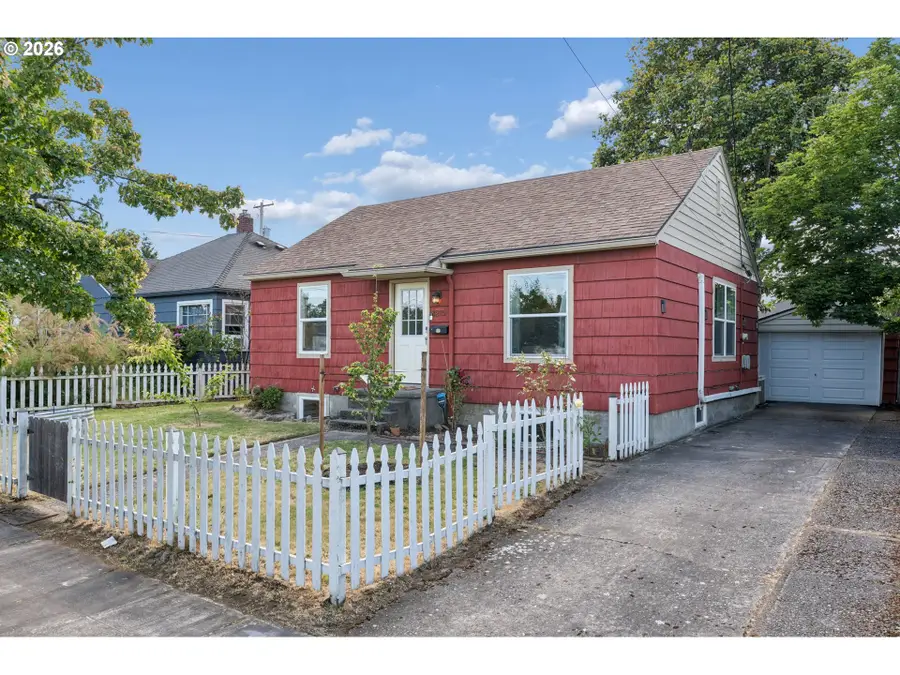 1215 NE 81st Ave, Portland, OR 97213 - #3