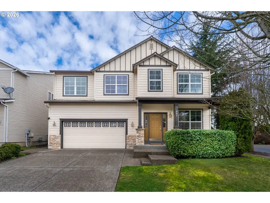 807 NW Brookhill St, Hillsboro, OR 97124 - #2