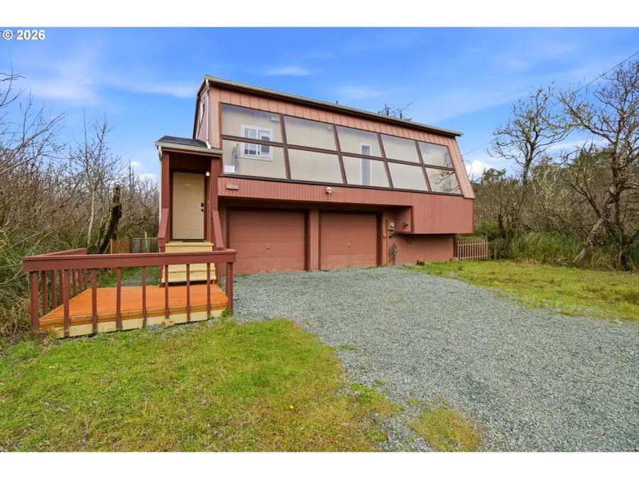 401 N 6th Ave, Rockaway Beach, OR 97136 - #2