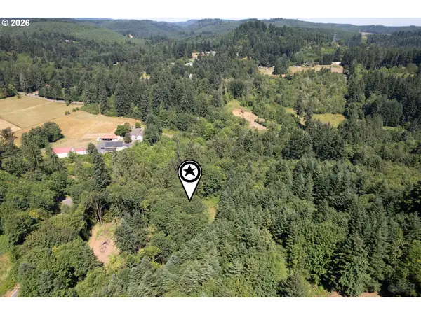 Armstrong Rd #101, Scappoose, OR 97056