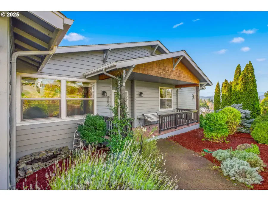 156 Wetleau Dr, Lowell, OR 97452 - Image #2