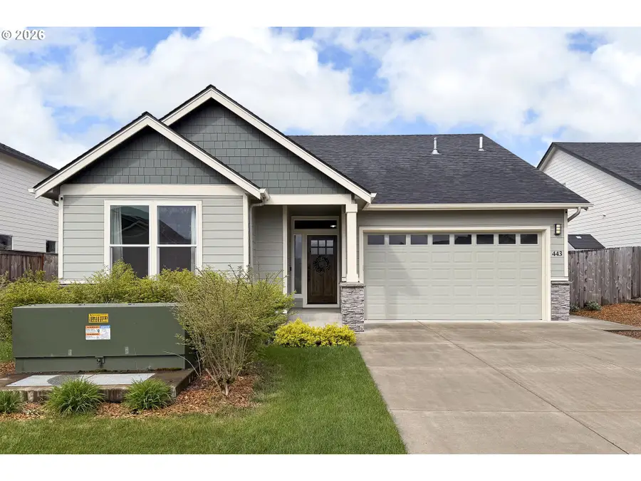 443 NE Pine St, Sublimity, OR 97385 - #3