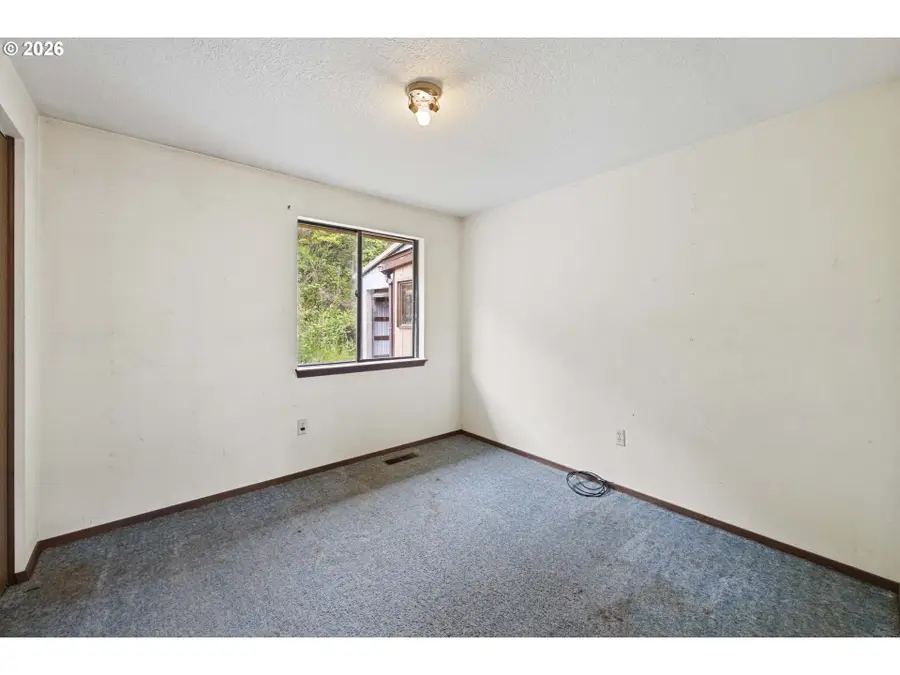 35771 Tucker Creek Ln, Astoria, OR 97103 - #3