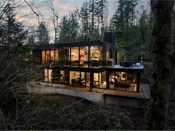 432 NW Royal Blvd, Portland, OR 97210