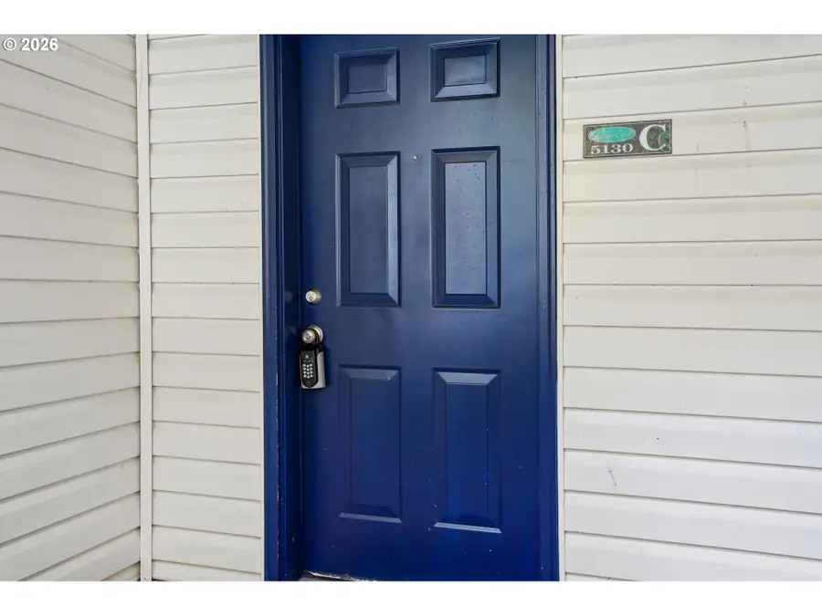 5130 SW Multnomah Blvd #C, Portland, OR 97219 - #3