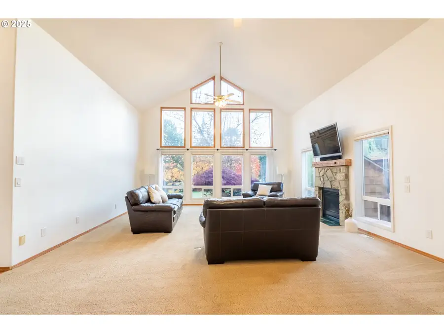 8925 SW 80th Ave, Portland, OR 97223 - Image #3