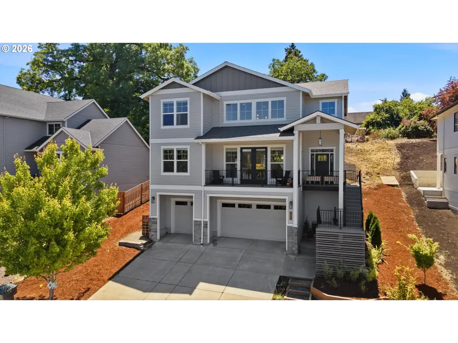 934 NW Baker Crest Ct, McMinnville, OR 97128 - #2