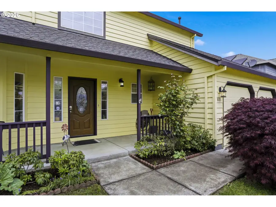 821 NE Eaglenest Ct, Hillsboro, OR 97124 - #3