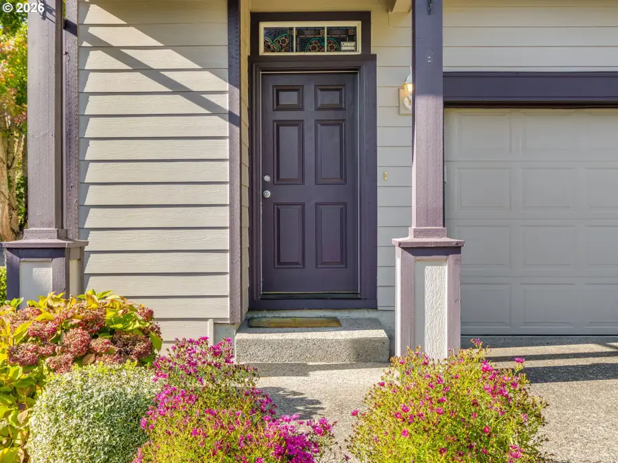 759 SE Camellia Ct, Hillsboro, OR 97123 - #2