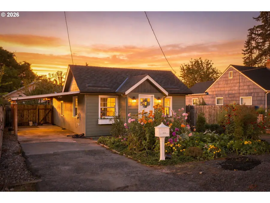 5304 SE Rural St, Portland, OR 97206 - #2