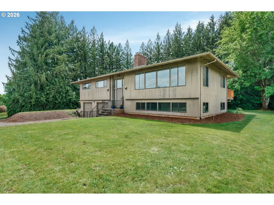 31077 SW Laurelview Rd, Hillsboro, OR 97123 - #2