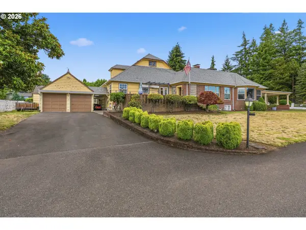 8300 SE Riverview Ln, Vancouver, WA 98664