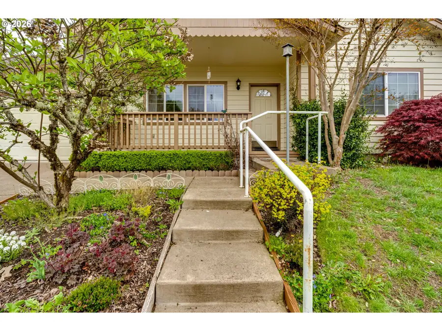 3513 Kendra St, Eugene, OR 97404 - #3