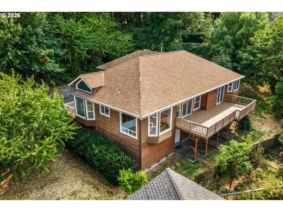 606 Ridgeview Ct, Hoodriver, OR 97031 - #2