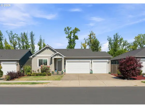 127 NE Hill Way, Estacada, OR 97023