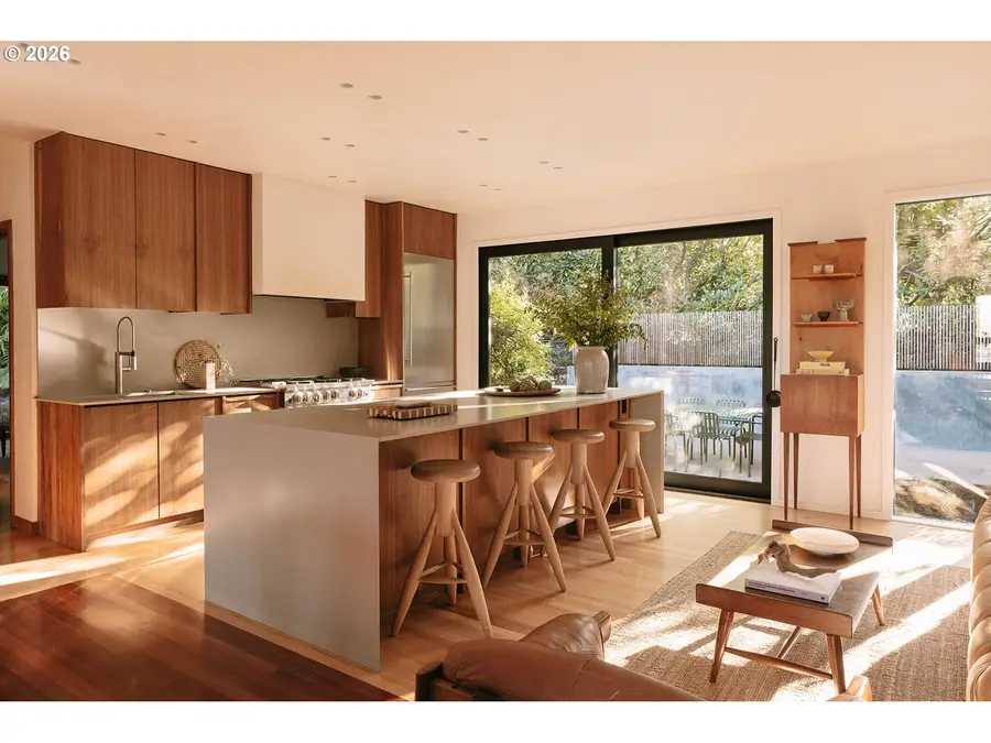 6015 SE Salmon St, Portland, OR 97215 - #3