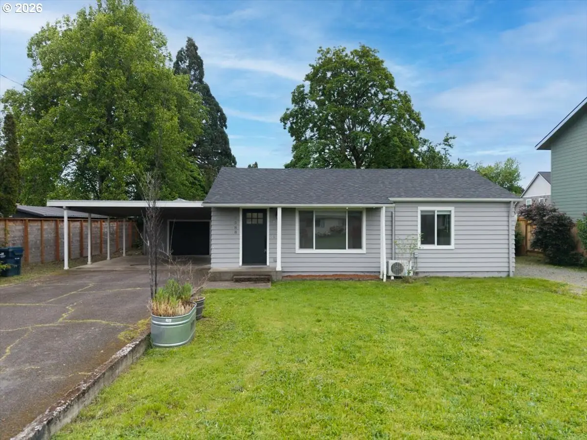 3588 Sisters View Ave, Eugene, OR 97401 - #1