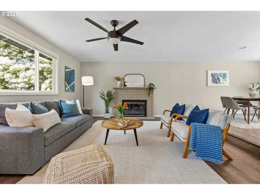 8370 SW 74th Ave, Portland, OR 97223 - #3