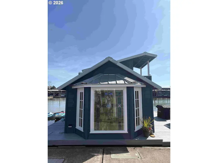 11860 N Jantzen Dr, Portland, OR 97217 - #3