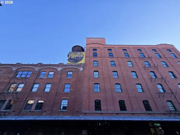 416 NW 13th Ave, Portland, OR 97209