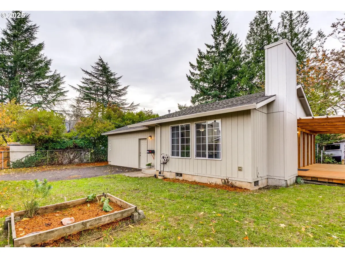 7443 SE 63rd Ave, Portland, OR 97206 - Image #1