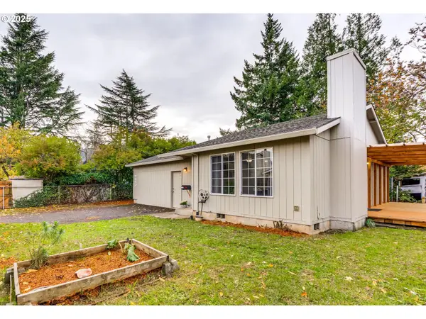 7443 SE 63rd Ave, Portland, OR 97206