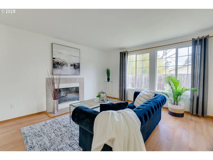 7443 SE 63rd Ave, Portland, OR 97206 - Image #2