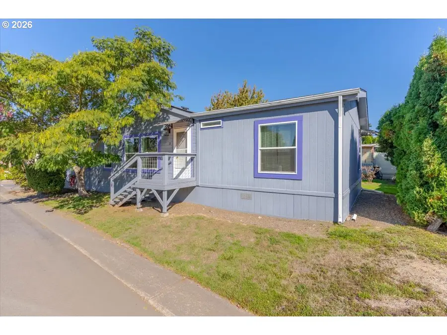 141 S 17th St #19, Independence, OR 97351 - #3