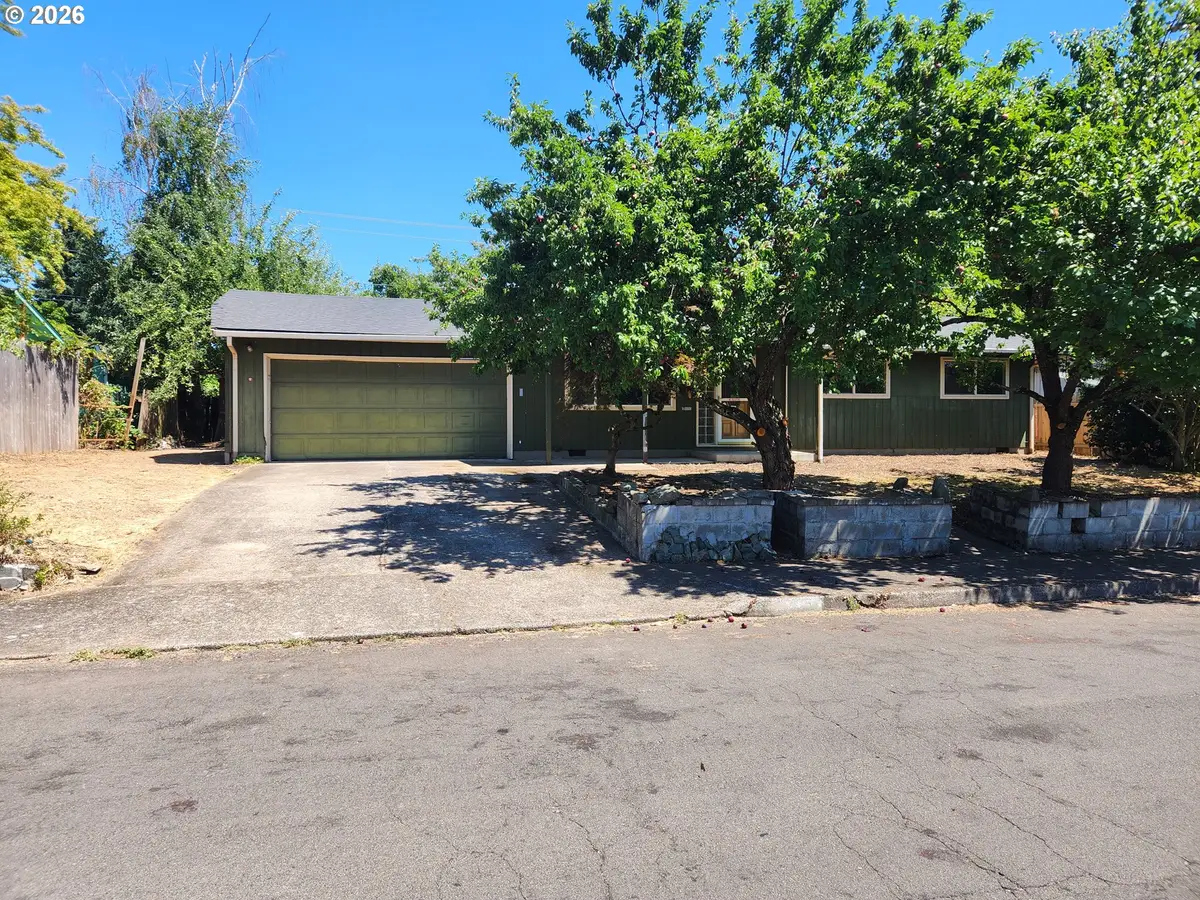 2155 Berwin Ln, Eugene, OR 97404 - #1