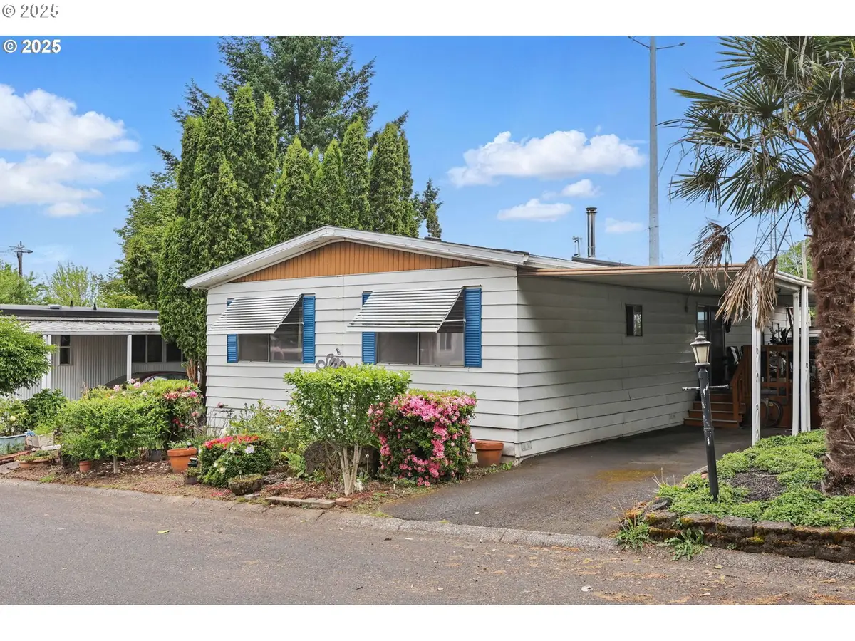 21100 NE Sandy Blvd #52, Fairview, OR 97024 - Image #1